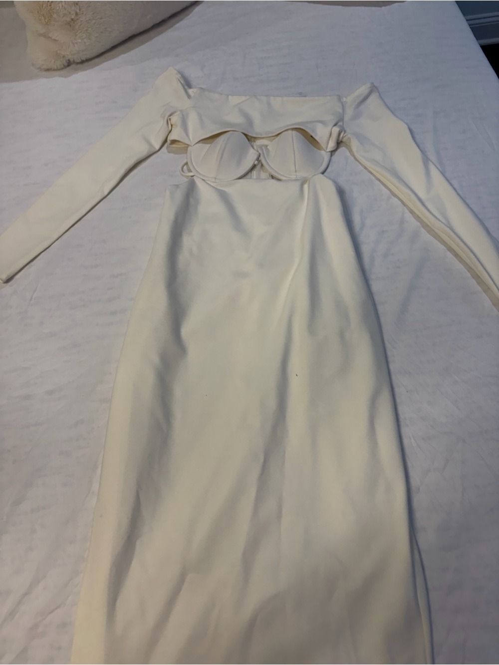 ASOS Cream Long Sleeve Off-Shoulder Bodycon Dress